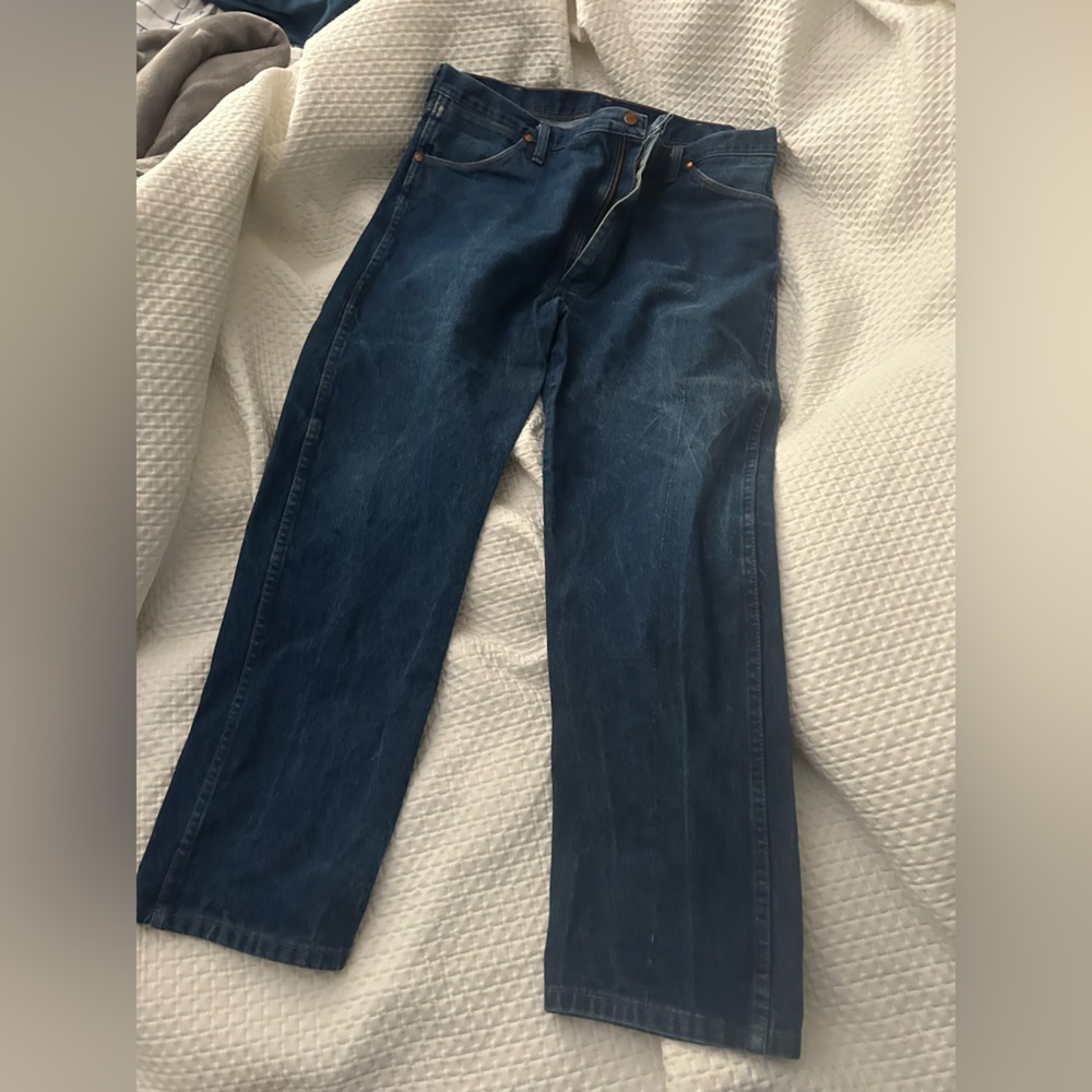Men's Wrangler 13 MWZ Blue Jeans